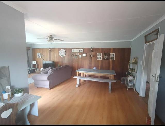 3 BEDROOM HOUSE FOR SALE IN DAL FOUCHE